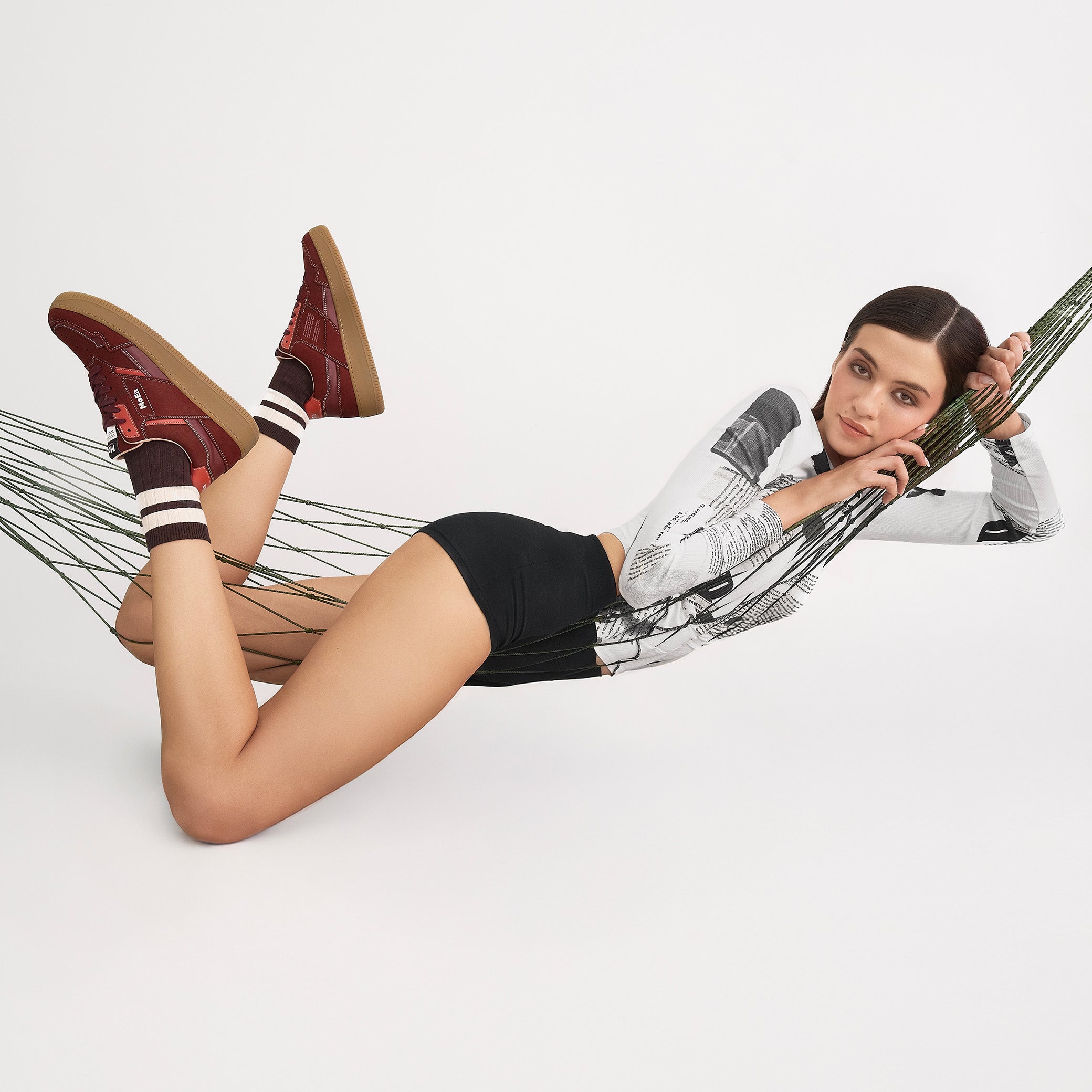 GEN1 - Grapes Suede Wine