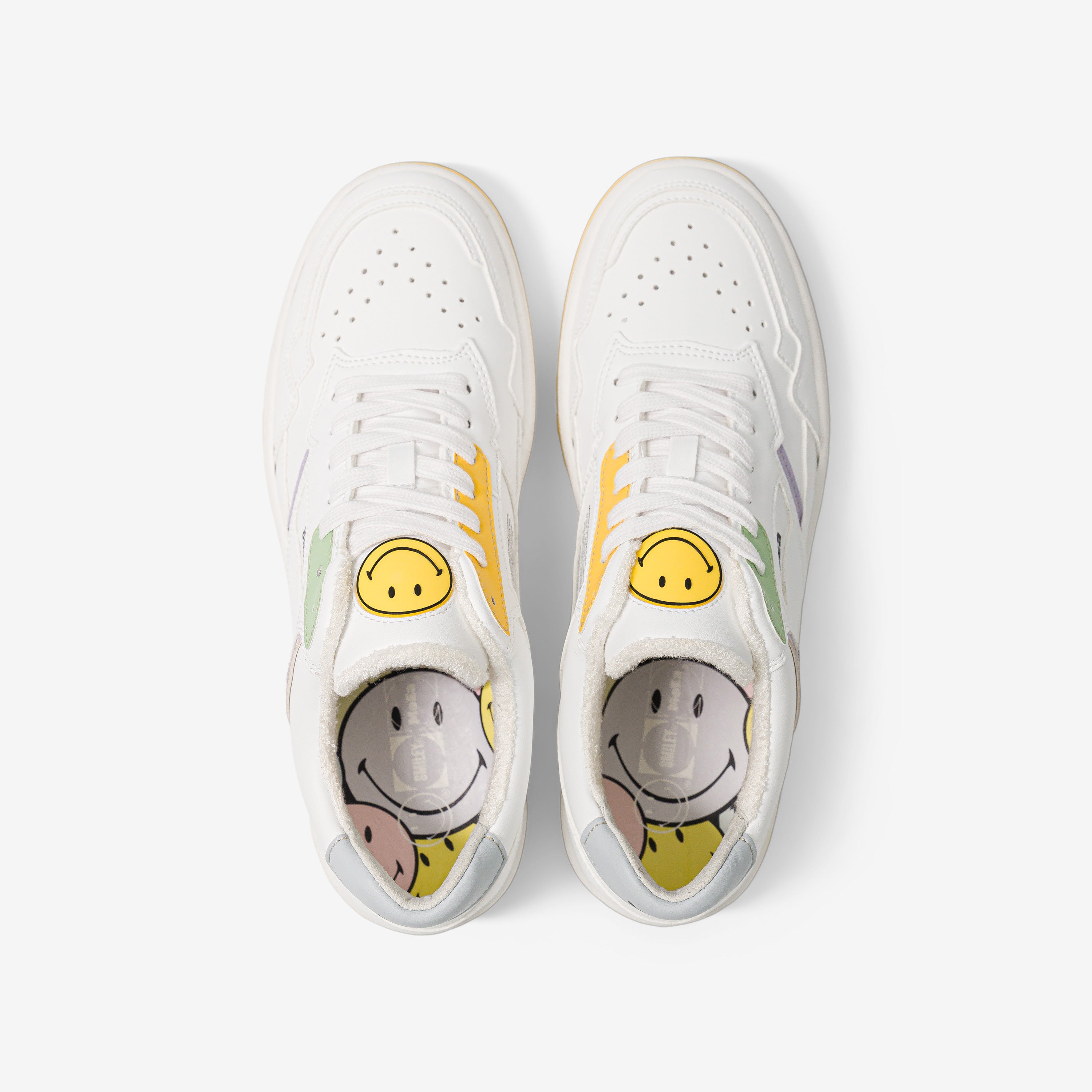 GEN1 - Smiley x MoEa