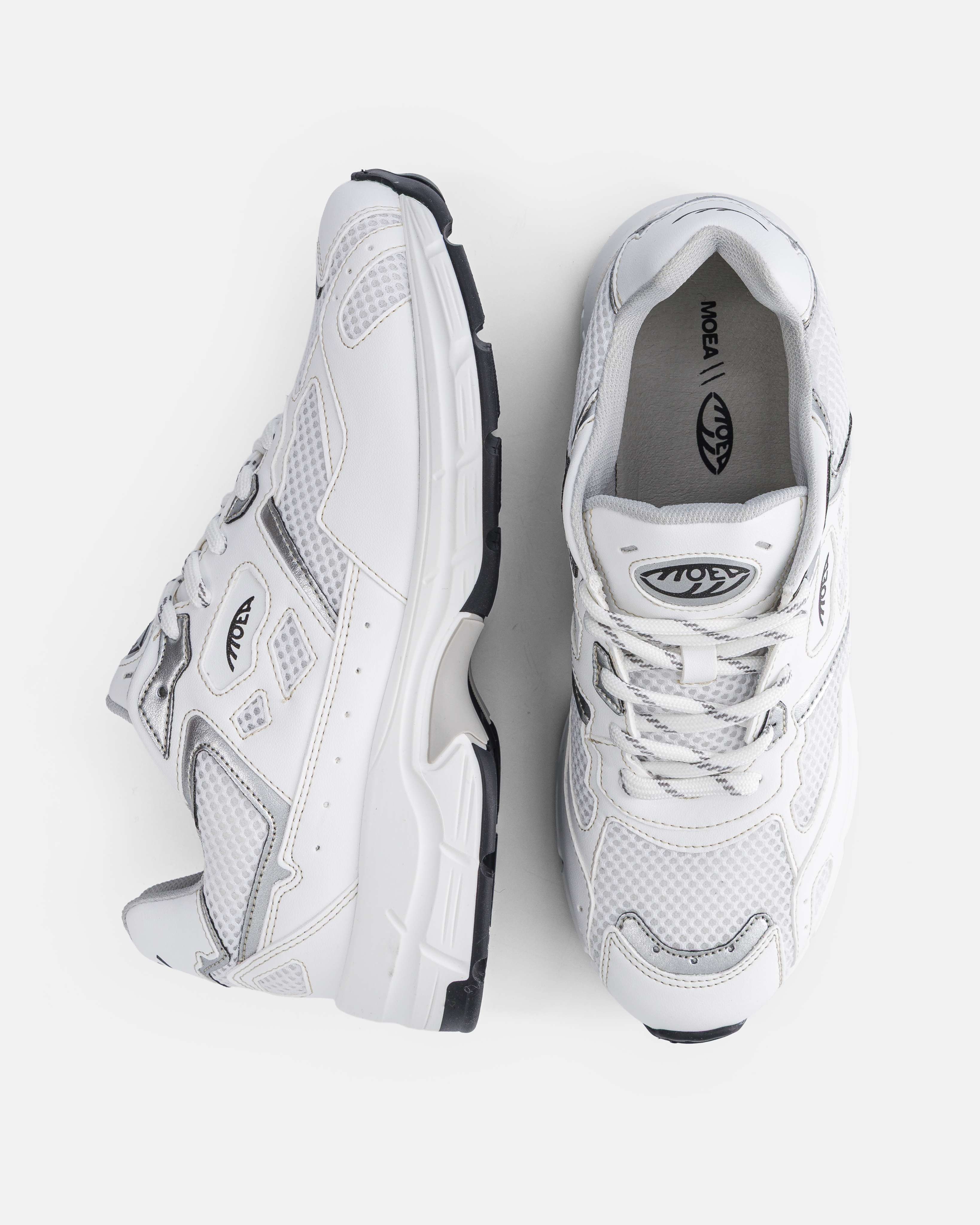 Rush - White & Silver - Apple