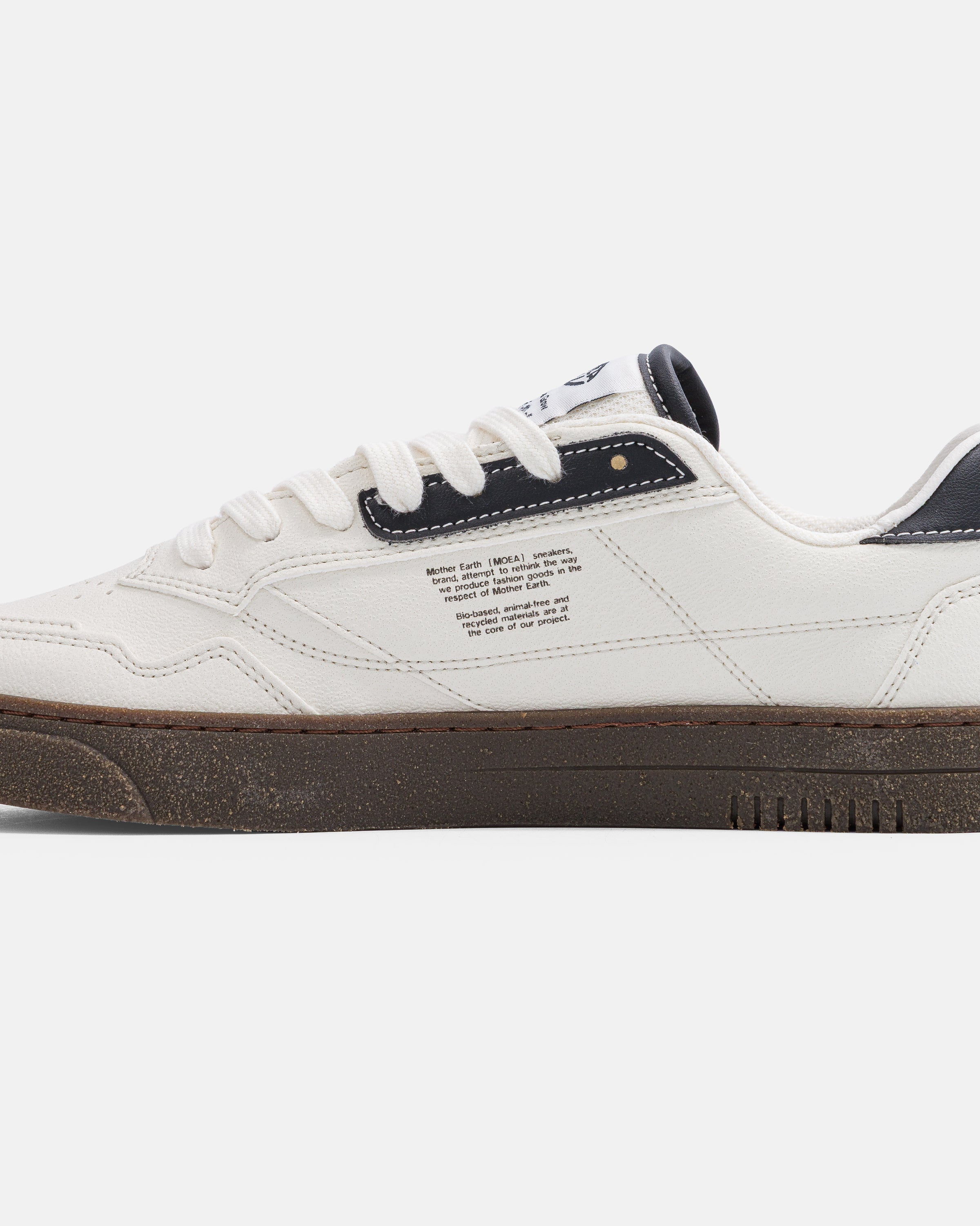 Origin Low - Black & White - Corn