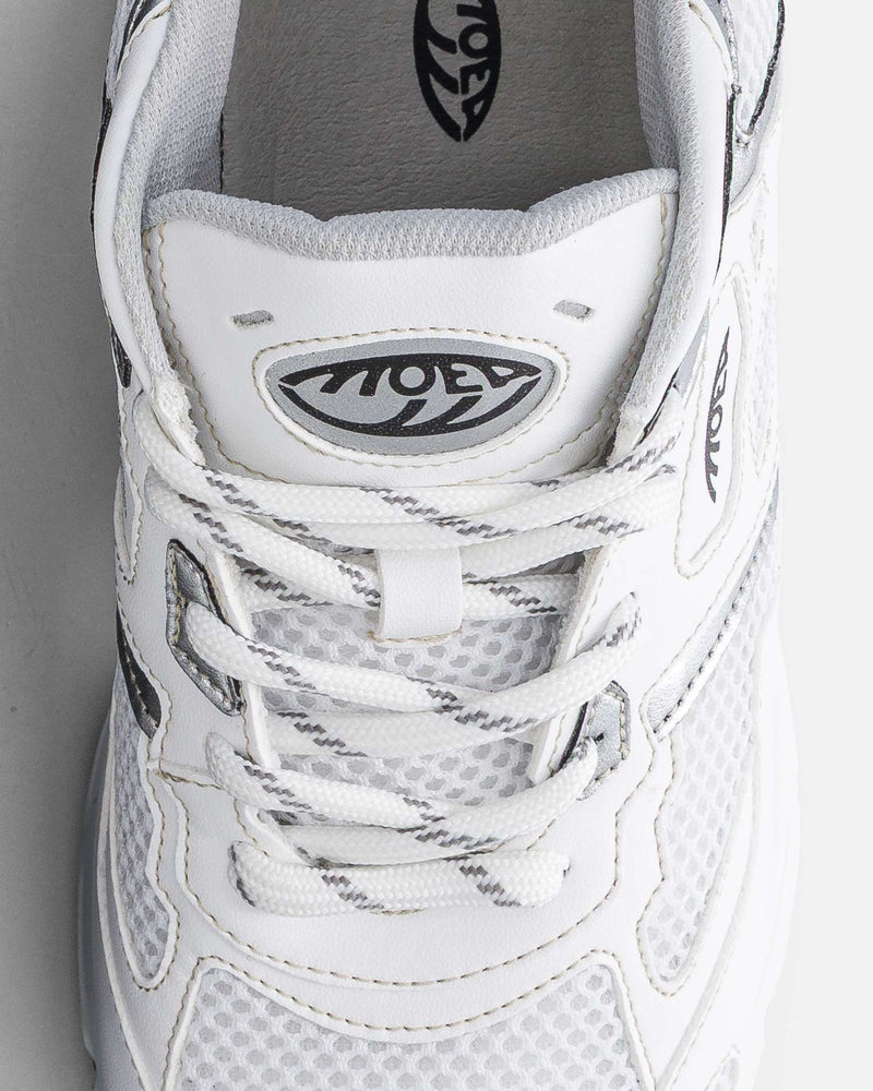 Rush - White & Silver - Apple