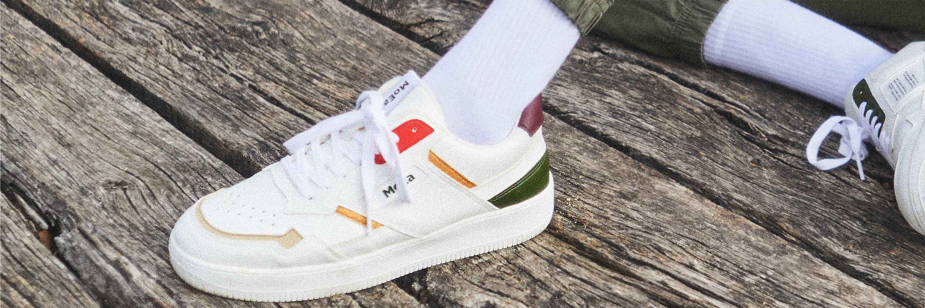 ALL IN SNEAKERS