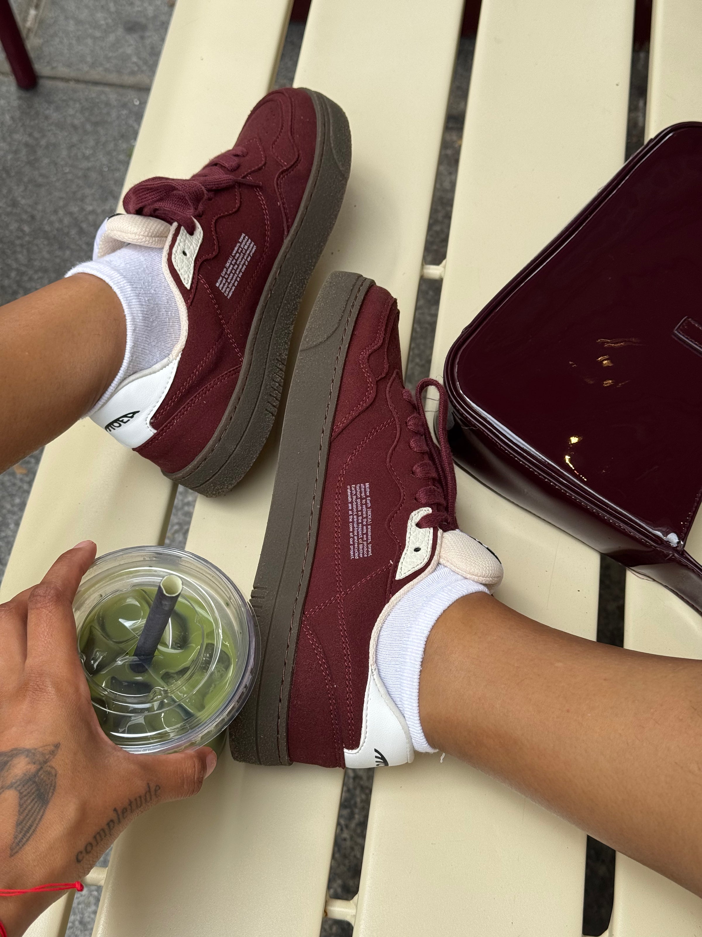Veyron Low - Wine & Cream - Mushroom
