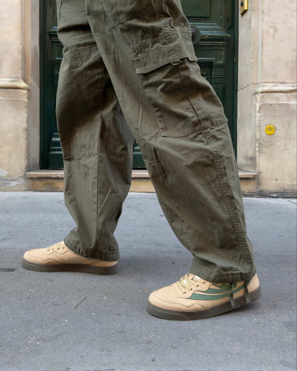 Veyron Low - Taupe & Green - Apple