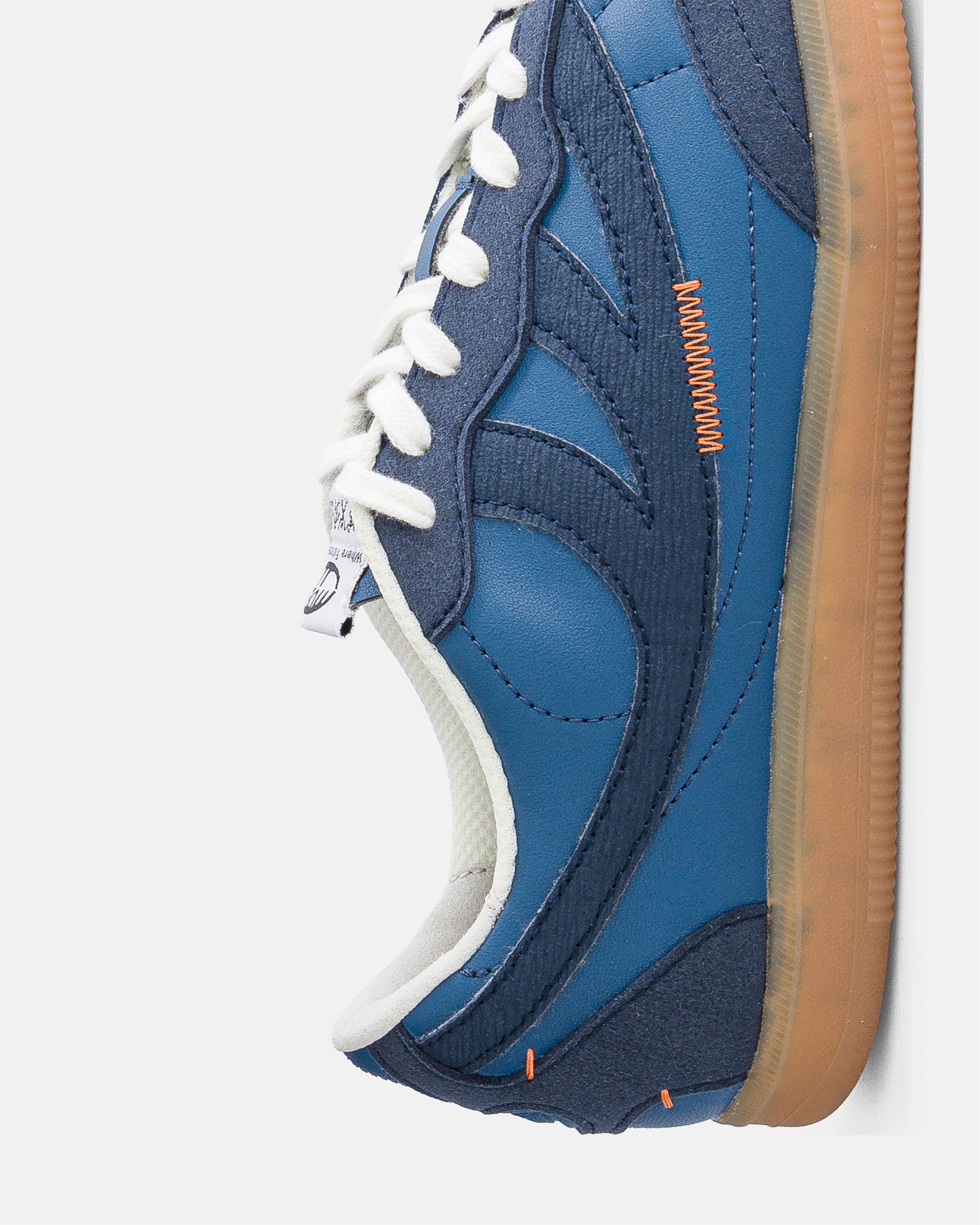 Flow - Full Blue - Mushroom