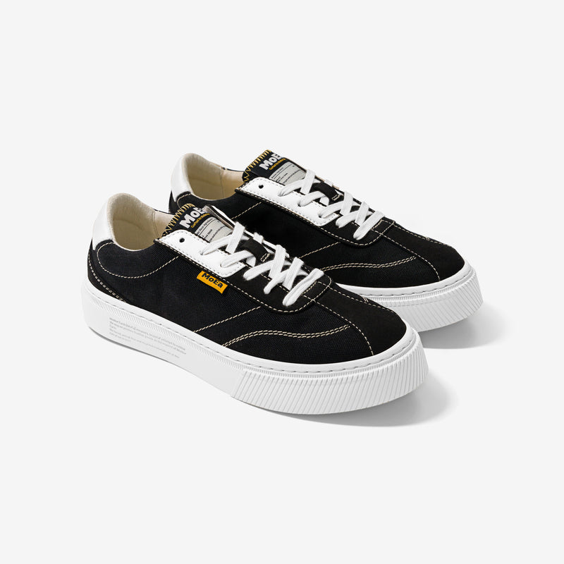 GEN4 - Banana Black & White