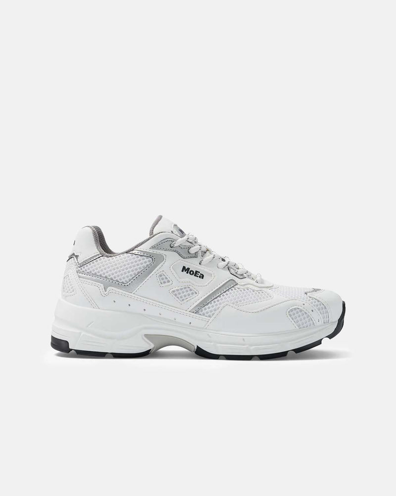 GEN8 - White & Silver