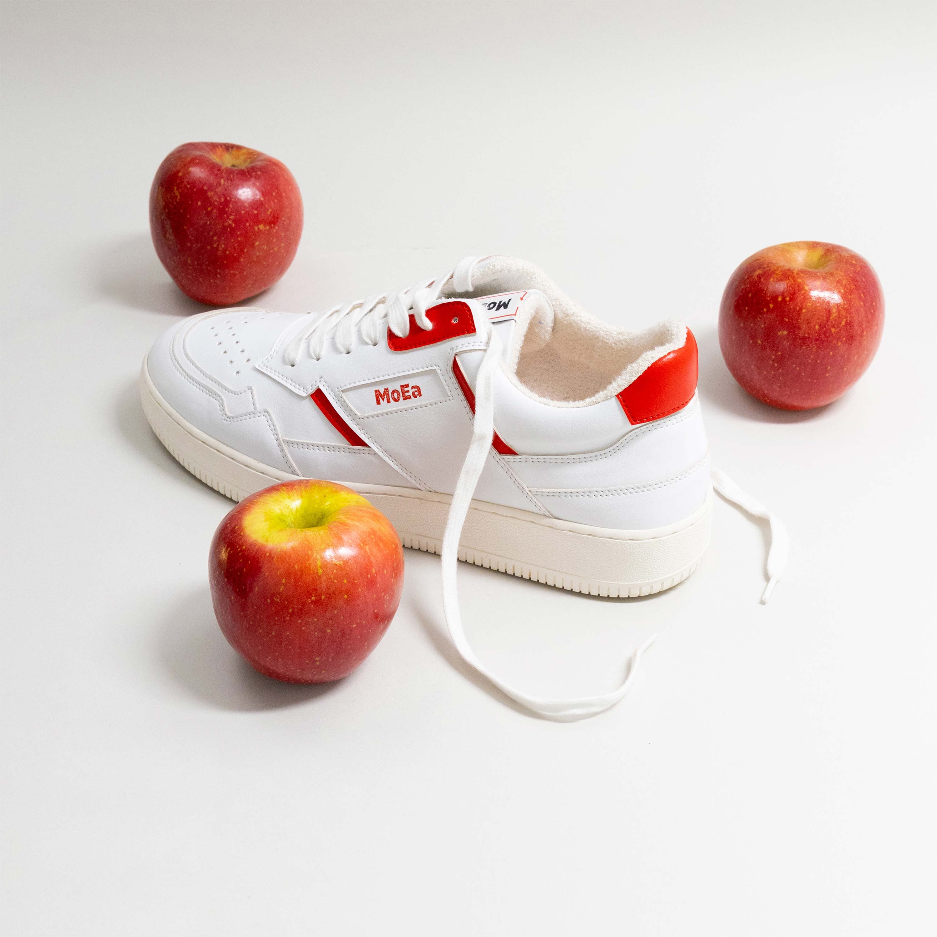 GEN1 - Apple White & Red